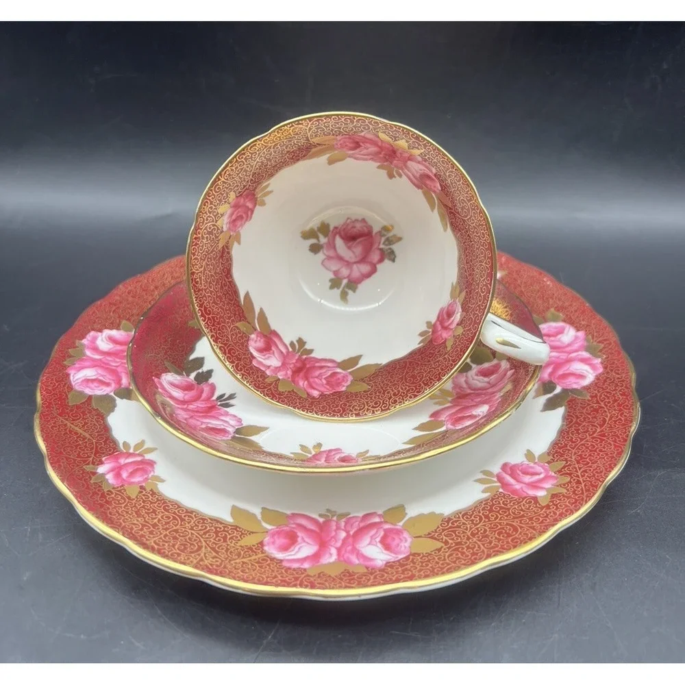 Vintage TUSCAN Pink & Gold Cabbage Roses Hand Painted Teacup Saucer Plate Set